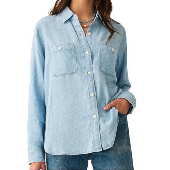 Faherty Tops - NEW Faherty Chambray Woven Spread Collar Long Sleeve Button Front Shirt